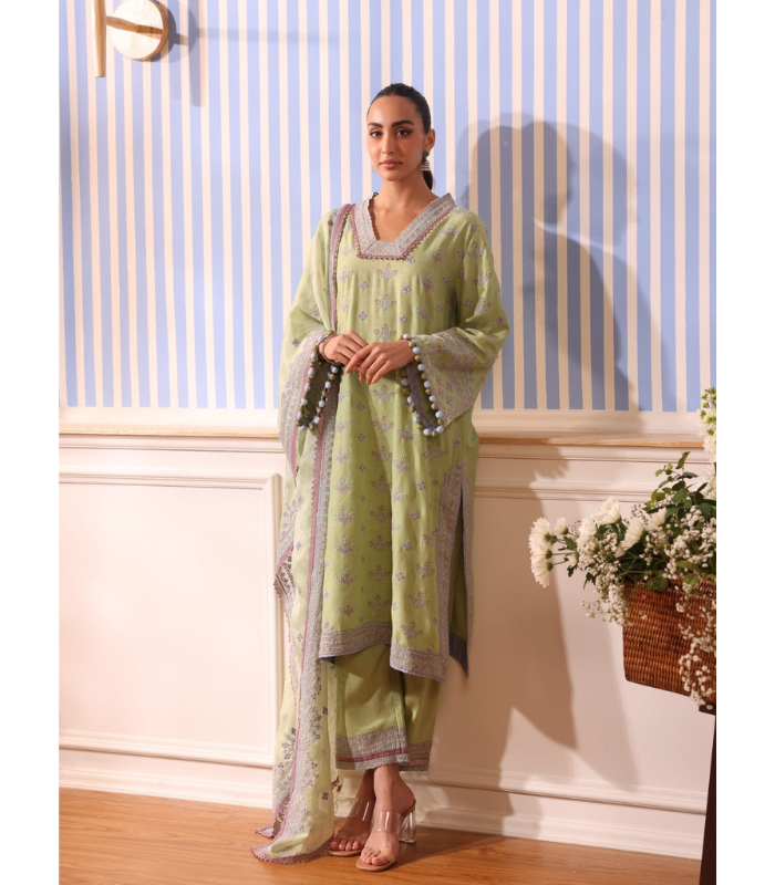 Mulmul Linen Shileh Pink Kurta With Mulmul Linen Shileh Pink Pant