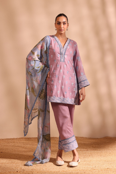 Mulmul Linen Pema Lilac kurta With Mulmul Linen Pema Lilac Pant - The Grand Trunk