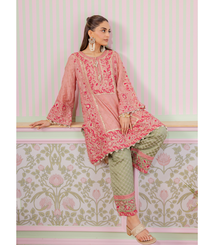 Mulmul Banarsi Mangal Pink Kurta With Mulmul Banarsi Mangal Green Pant