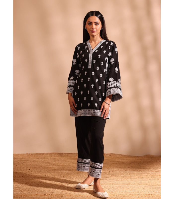 Mulmul Linen Pema Lilac kurta With Mulmul Linen Pema Lilac Pant