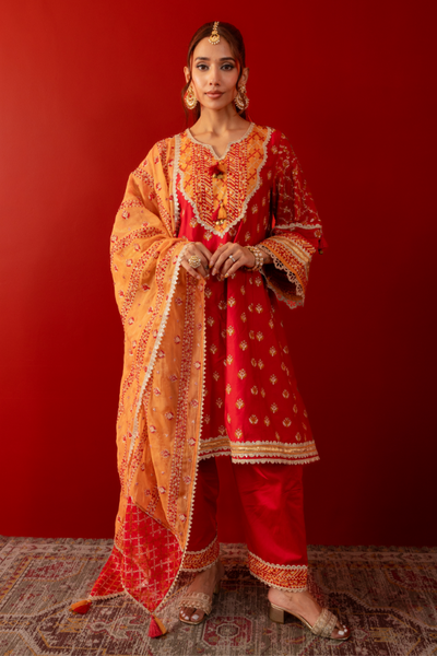 Mulmul Pima Satin Bandhan Red Kurta With Mulmul Pima Satin Bandhan Red Pant - The Grand Trunk
