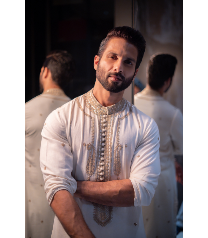 Shahid Kapoor in Embroidered Ivory Kurta Set