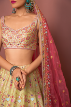 Load image into Gallery viewer, GREEN LEHENGA SET - The Grand Trunk