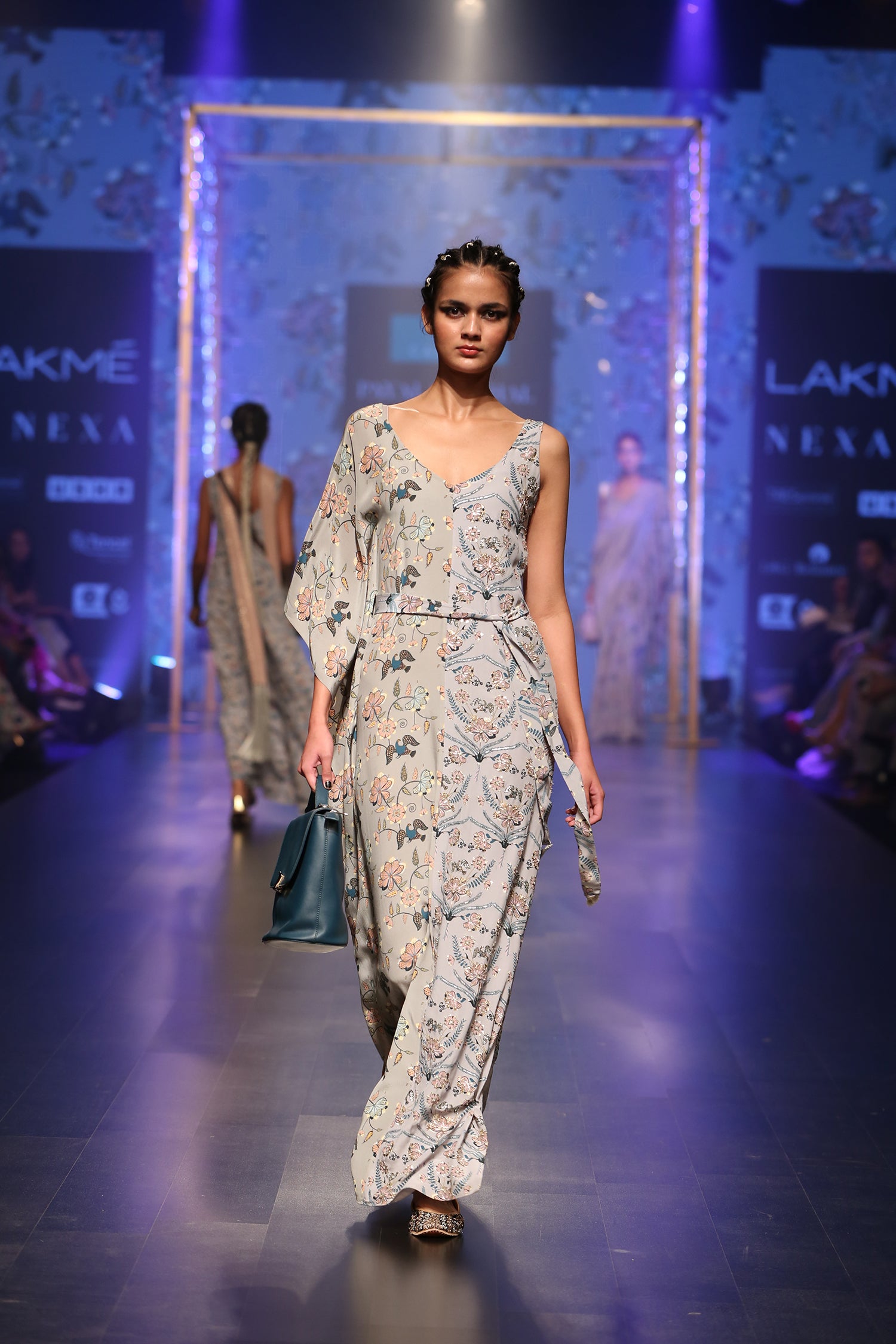 Payal Singhal Dana Kaftaan