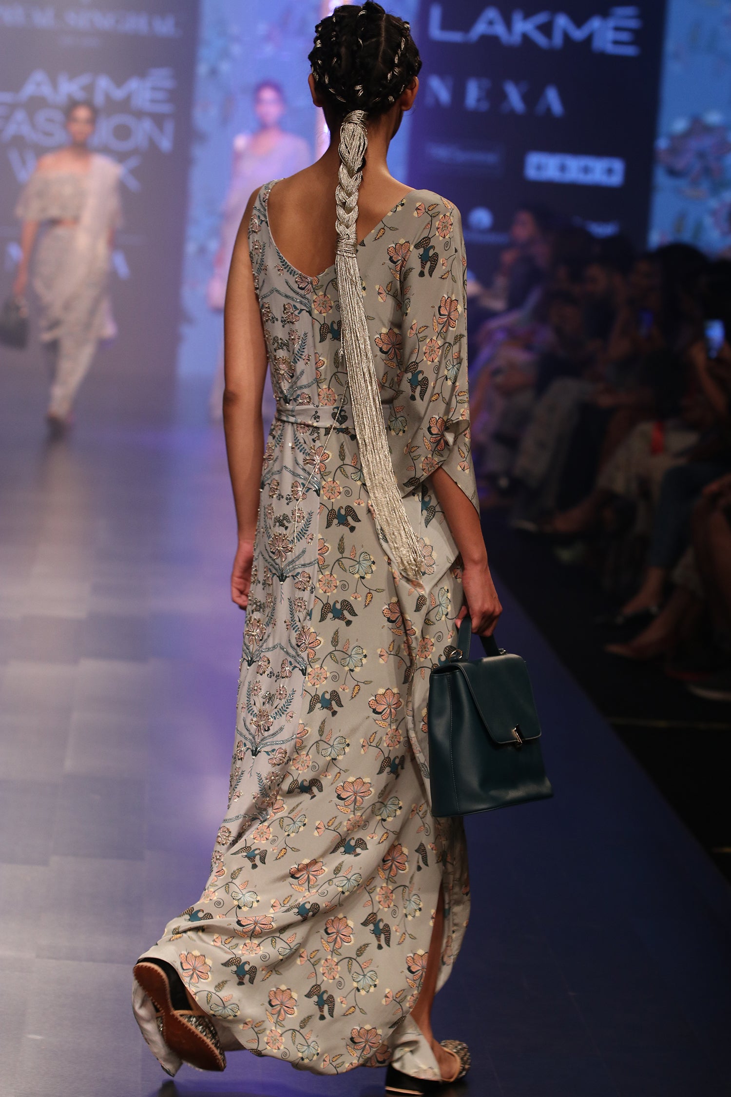 Payal Singhal Dana Kaftaan