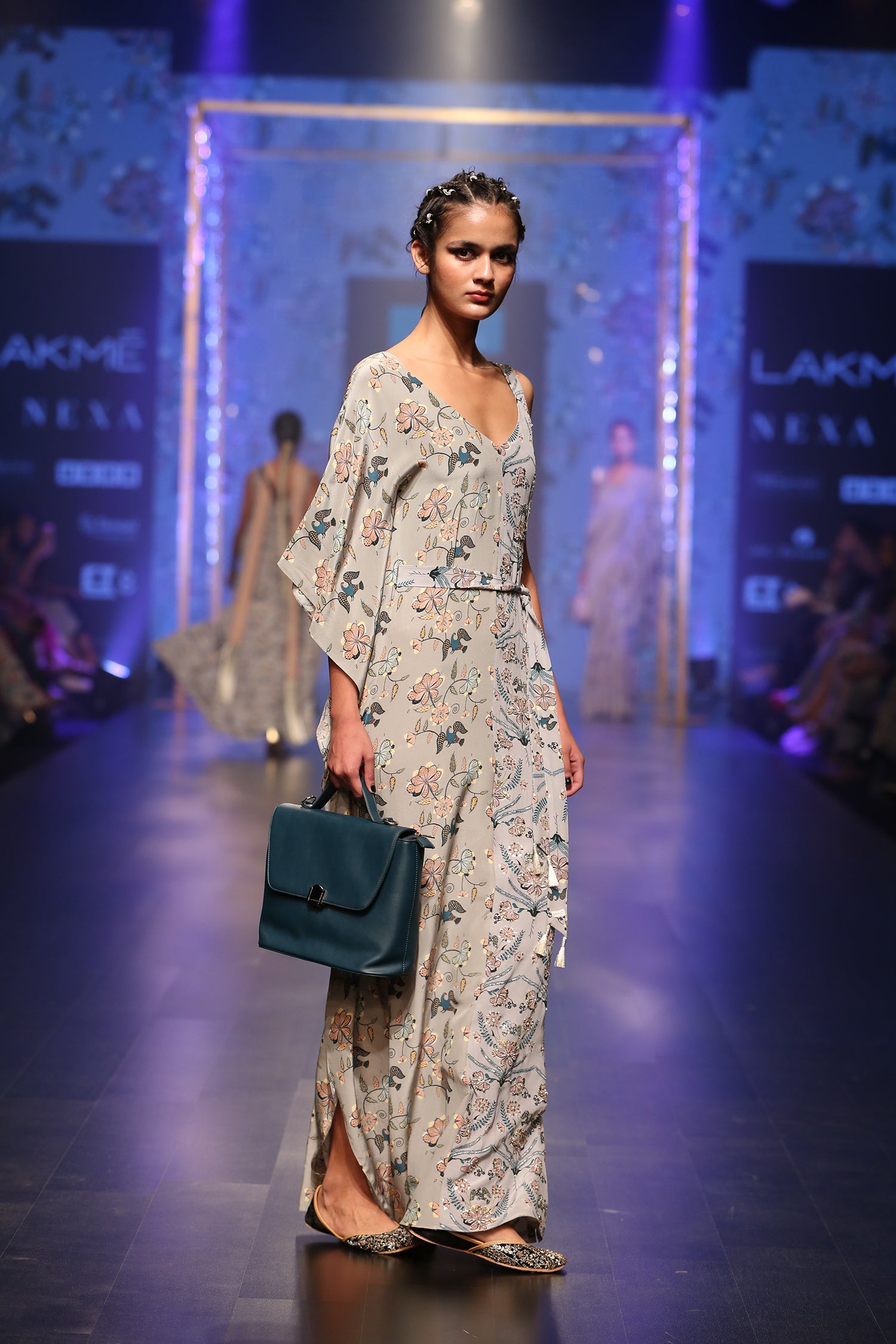 Payal Singhal Dana Kaftaan