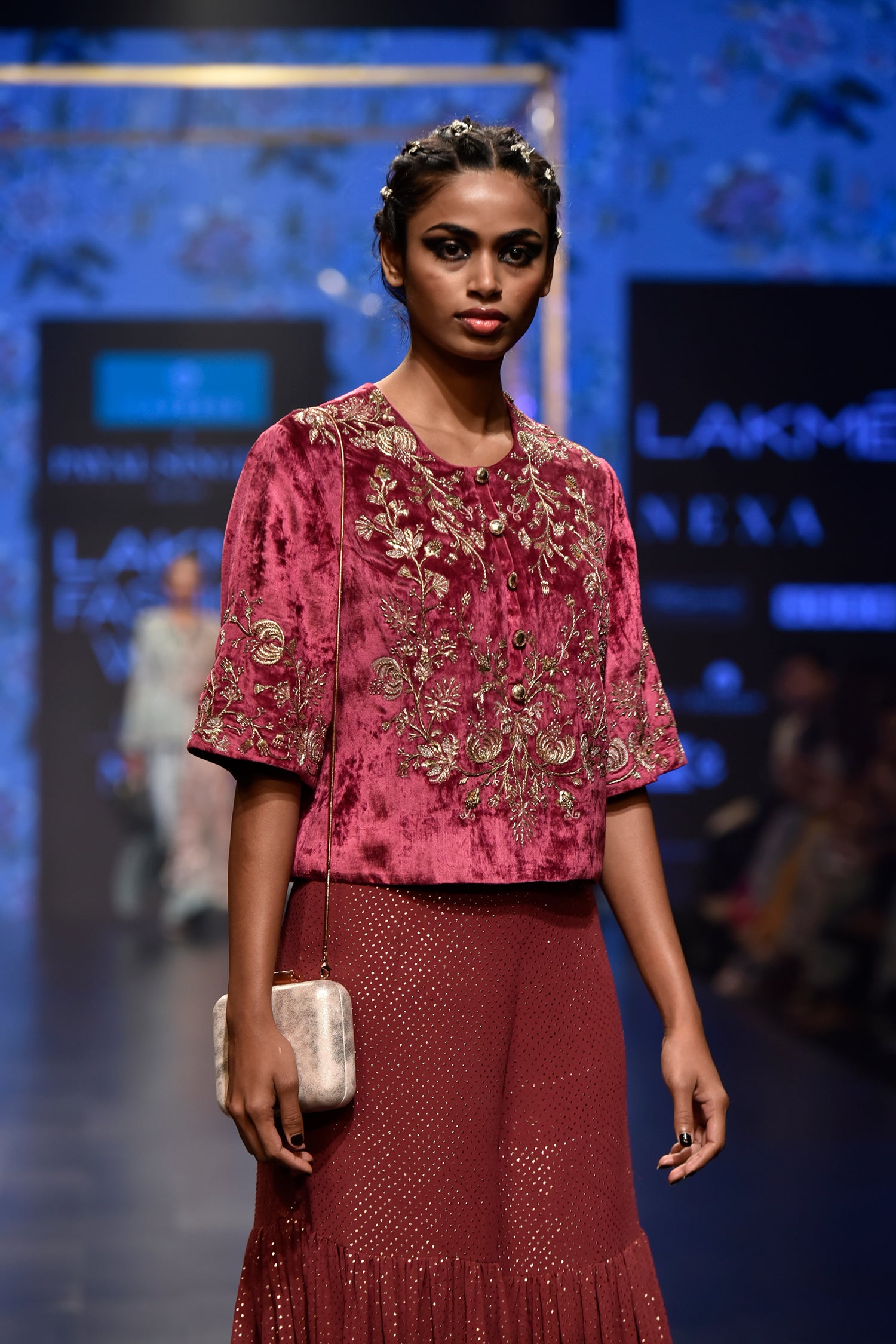 Payal Singhal Nargiza Sharara Set