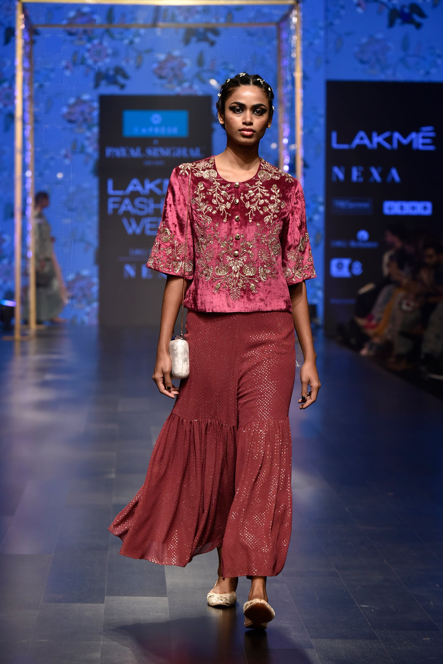 Payal Singhal Nargiza Sharara Set