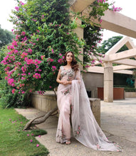 Load image into Gallery viewer, Diamirza In Anamika Khanna Saree - The Grand Trunk
