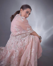 Load image into Gallery viewer, Karisma Kapoor In Anamika Khanna - The Grand Trunk