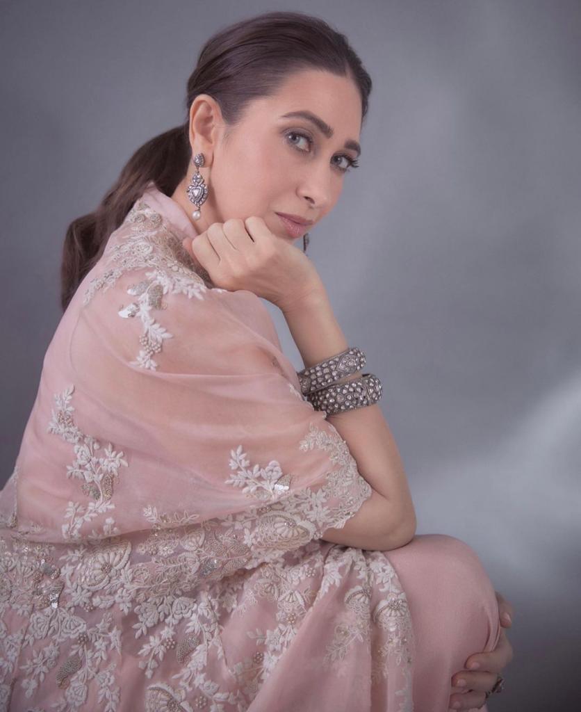 Karisma Kapoor In Anamika Khanna