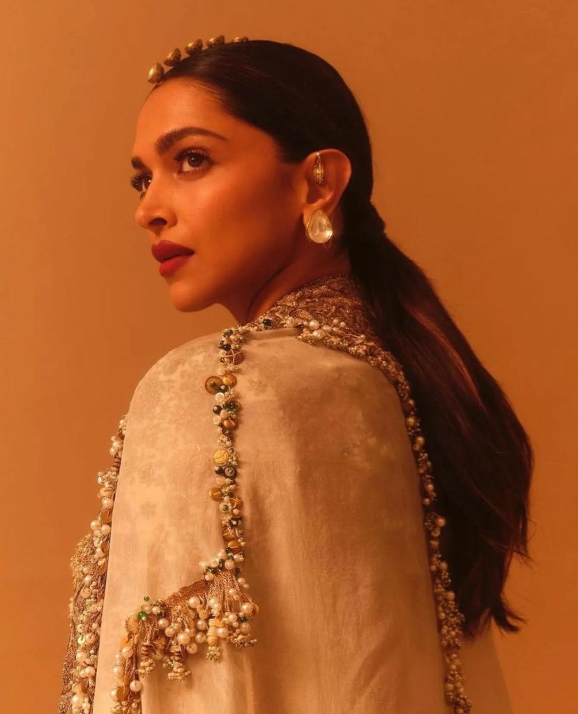 Deepika Padukone In Anamika Khanna
