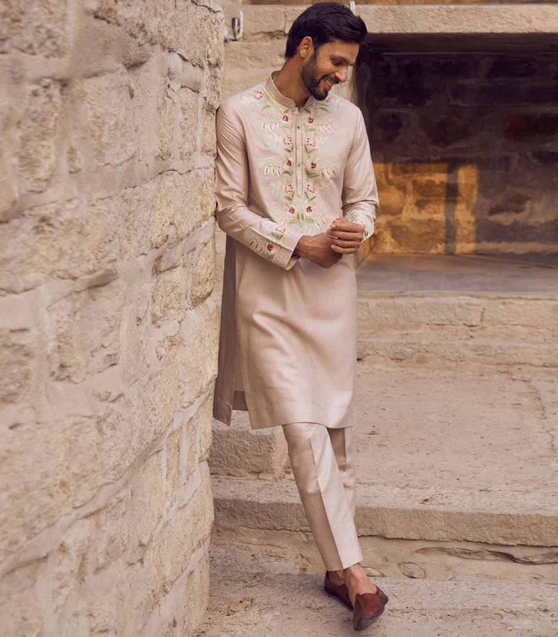 Anushree Reddy - Marfil Multi thread kurta set - The Grand Trunk