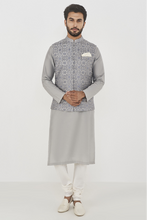 Load image into Gallery viewer, Gaith Bandi - Grey - The Grand Trunk