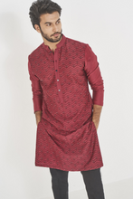 Load image into Gallery viewer, Gulzar Kurta- Maroon - The Grand Trunk