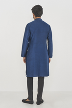 Load image into Gallery viewer, Gulzar kurta - Navy - The Grand Trunk