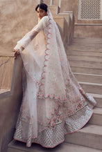Load image into Gallery viewer, KRIPALI LEHENGA - CREAM - The Grand Trunk