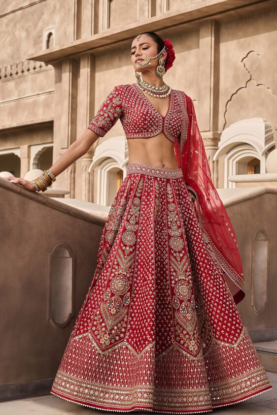 GAHINA LEHENGA - RED - The Grand Trunk