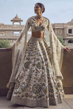 Load image into Gallery viewer, Unmai Lehenga - Cream - The Grand Trunk