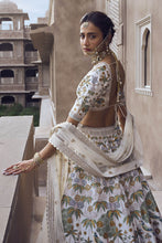 Load image into Gallery viewer, Unmai Lehenga - Cream - The Grand Trunk