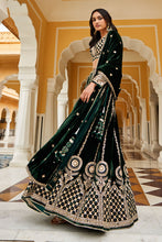 Load image into Gallery viewer, SHUMAILA LEHENGA - GREEN - The Grand Trunk