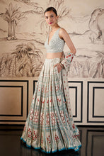 Load image into Gallery viewer, Dua Lehenga - Cream - The Grand Trunk