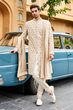 Load image into Gallery viewer, Farzad Shwerwani - Off white - The Grand Trunk