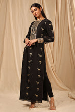 Load image into Gallery viewer, Black Vintage Fiona Kurta - The Grand Trunk