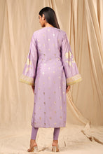 Load image into Gallery viewer, Lilac Wine Garden Kurta - The Grand Trunk