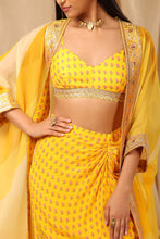 Load image into Gallery viewer, Yellow Sorbet Cape Set - The Grand Trunk
