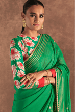 Load image into Gallery viewer, Green Berrybloom Saree - The Grand Trunk