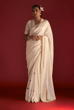 Load image into Gallery viewer, Ivory &#39;Paan-Patti&#39; Saree - The Grand Trunk