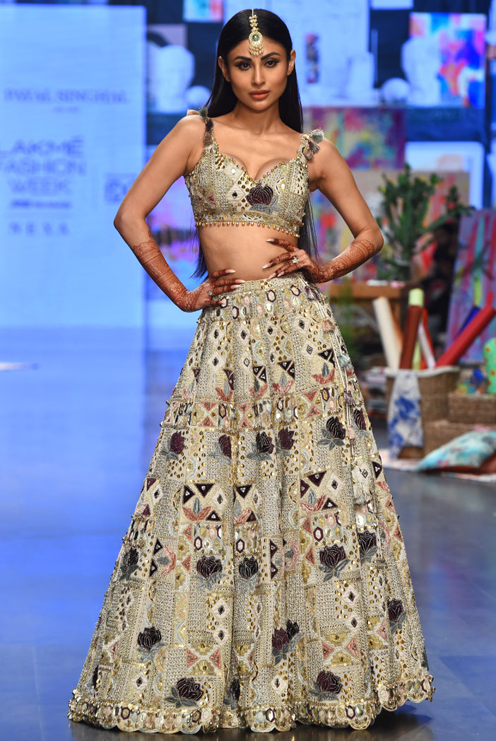 Off white georgette embroidered choli & lehenga with mukaish organza dupatta. - The Grand Trunk