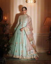 Load image into Gallery viewer, Sonam Kapoor in Anamika Khanna Sharara - The Grand Trunk