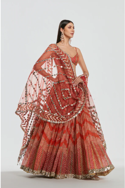 Abhinav Mishra Heritage Leheriya - The Grand Trunk