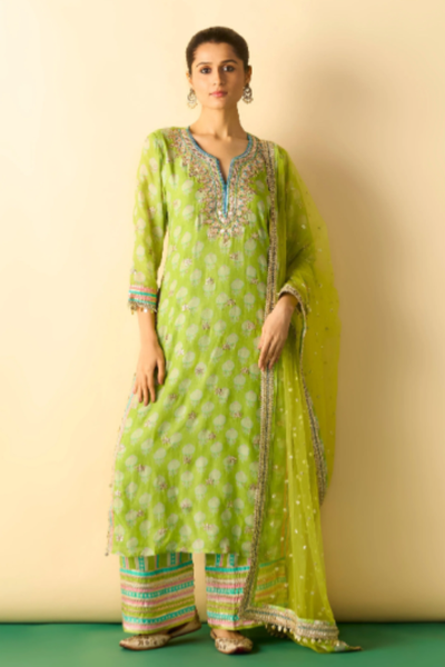 Gopi Vaid Dwiti Kurta Set