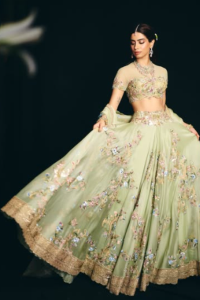 Anamika Khanna lehenga set