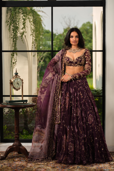 Mahima Mahajan Nayrah lehenga set