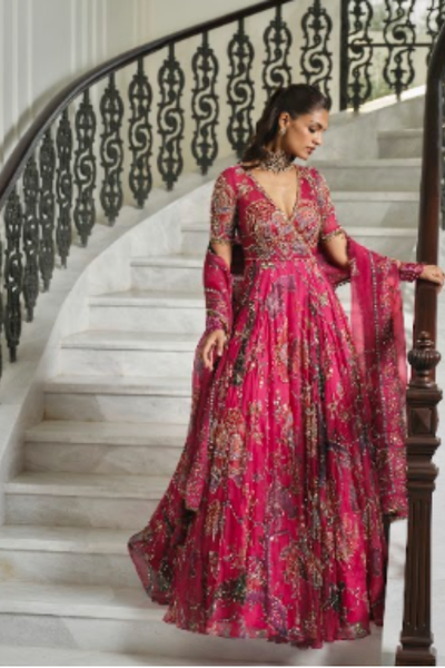 Mahima Mahajan Mahira Anarkali set