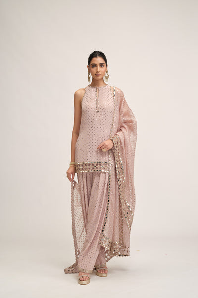 Vvani Vats Ash Pink kurta salwar set