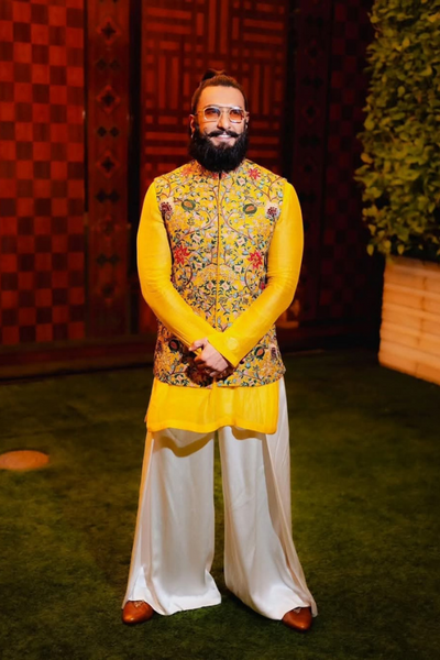 Ranveer Singh in Threadwork Nehru Jacket Paired With Kurta And Trousers