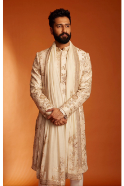 Vicky Kaushal in Embroidered Zari Sequins Sherwani set