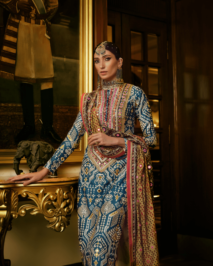 Mayyur Girotra - Blue kurta set - The Grand Trunk