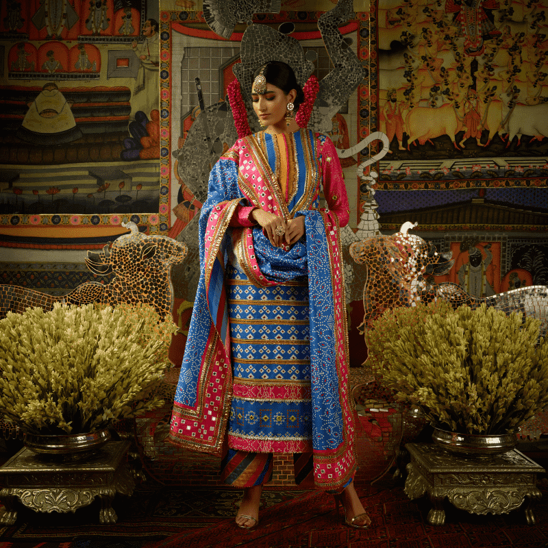 Mayyur Girotra - silk kurta coordinated with churidar dupatta - The Grand Trunk