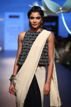 Load image into Gallery viewer, Payal Singhal Irmak Saree Set - The Grand Trunk