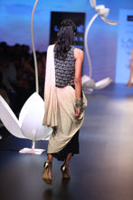 Load image into Gallery viewer, Payal Singhal Irmak Saree Set - The Grand Trunk
