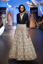 Load image into Gallery viewer, Payal Singhal Zehra Lehenga Set - The Grand Trunk