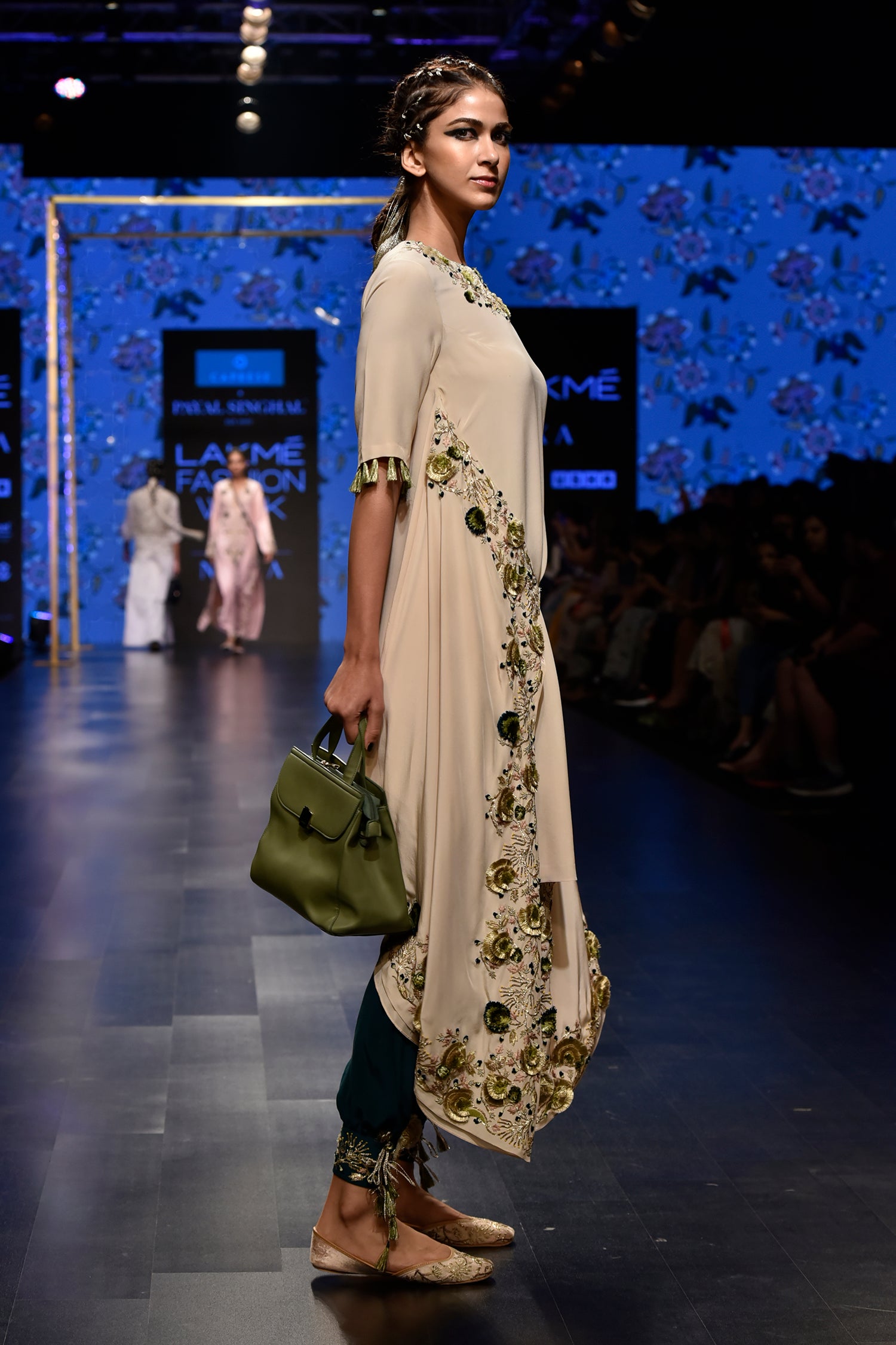 Payal Singhal Zumara Kurta Set - The Grand Trunk