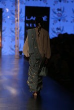 Load image into Gallery viewer, Payal Singhal Esta Saree - The Grand Trunk