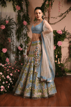 Load image into Gallery viewer, Renu Tandon - Aqualehenga Set - The Grand Trunk